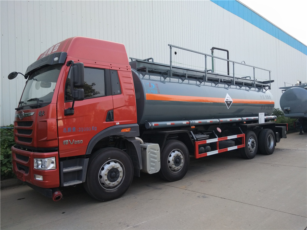 Jiefang Huan V Vordervier hintensechs [20 cubic] brennbarer und korrosiver Stoffbehälter Transportfahrzeug