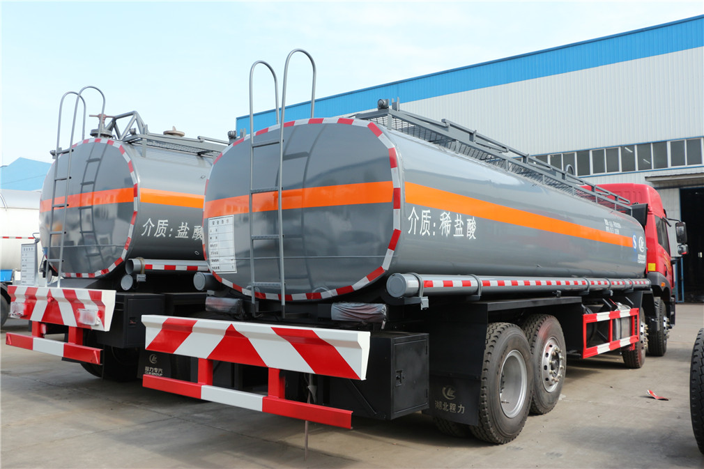 Jiefang Huan V Vordervier hintensechs [20 cubic] brennbarer und korrosiver Stoffbehälter Transportfahrzeug