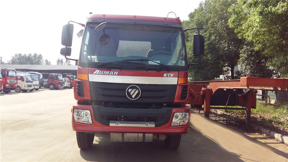 Futian Ouman Kleiner Dreiachsen [26 Kubik] Aluminiumlegierung Öltransportfahrzeug