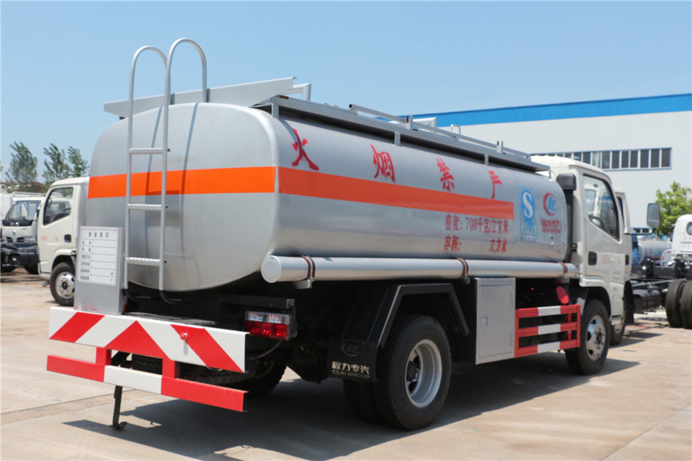 Dongfeng Kleine Dolikha [5 Kubik] Tankfahrzeug