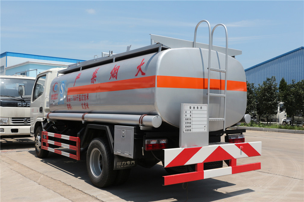Dongfeng Kleine Dolikha [5 Kubik] Tankfahrzeug