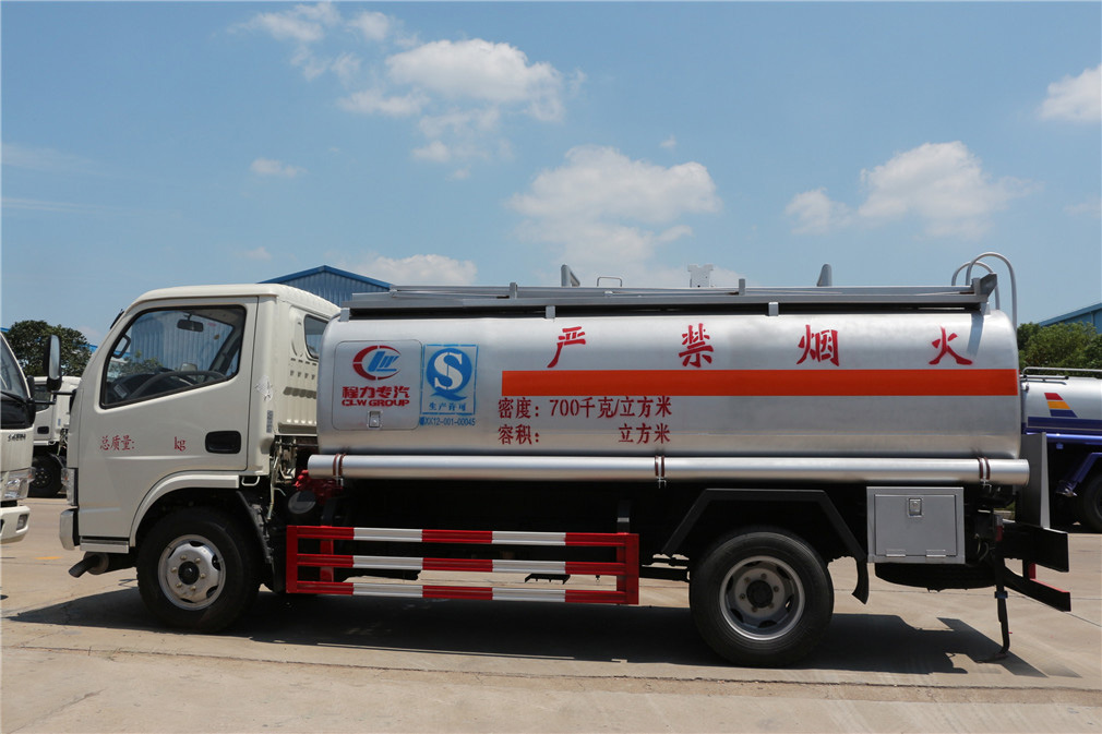 Dongfeng Kleine Dolikha [5 Kubik] Tankfahrzeug