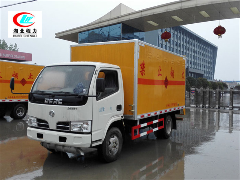 Dongfeng 4-Meter Brandgasbehälterfahrzeug [Klasse II, Blaue Kennzeichplakette]
