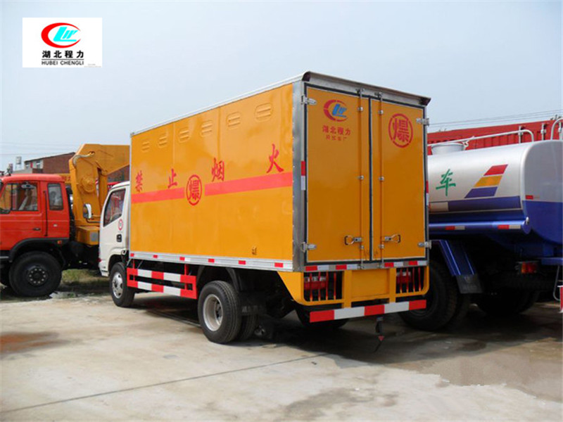 Qingling 5,2-Meter brenngas-Boxen-Aufbau-Transportfahrzeug [Klasse II]