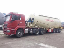 Dongfeng Tianlong Bulk Cement Truck