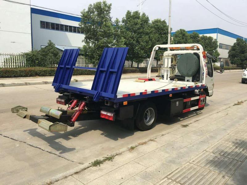 【One Against Two】Jianghuai Straßenblockierungsfahrzeug