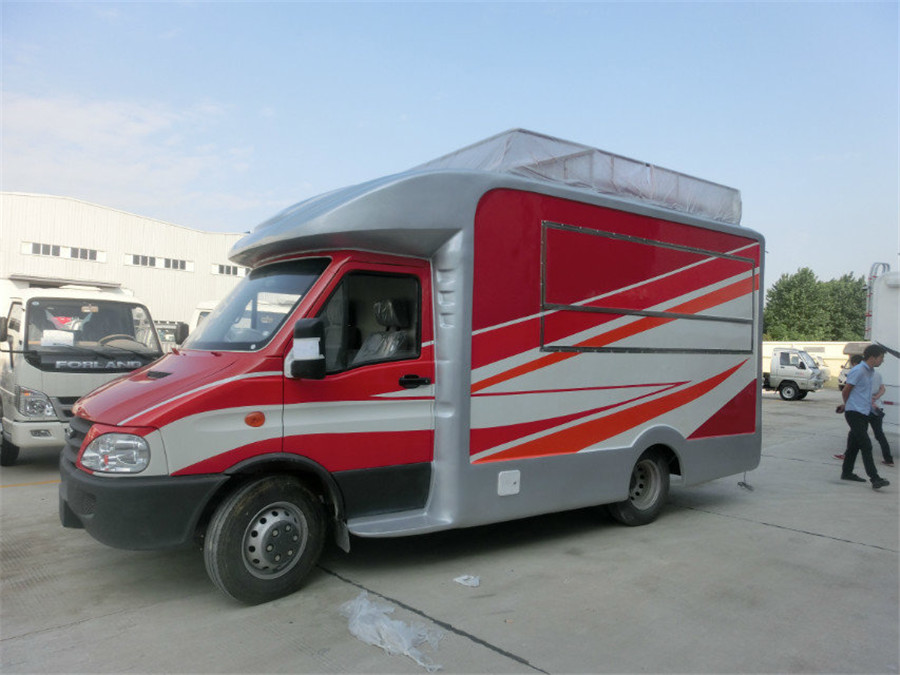 (Länge: 4,1 Meter) Iveco Speisewagen