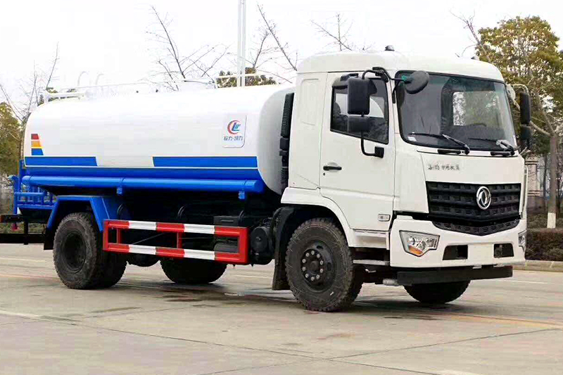 Dongfeng D3 Sprühwagen (14,5 Kubikvolumen)
