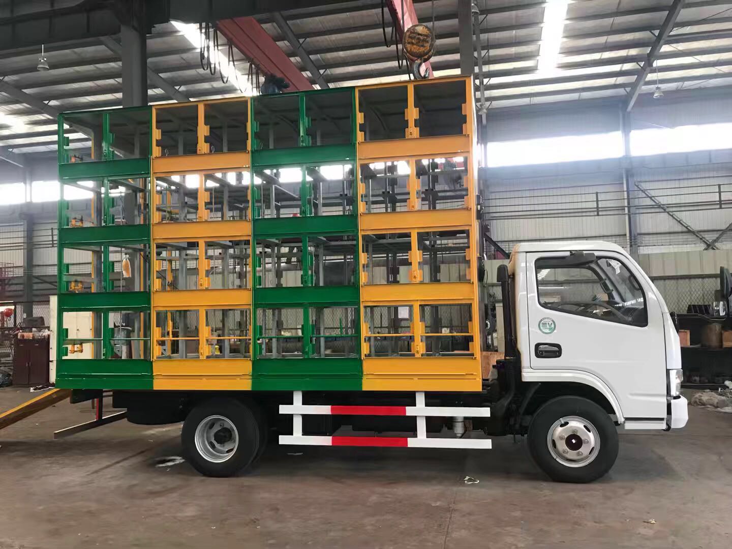 Dongfeng Dolica Bienenfahrzeug