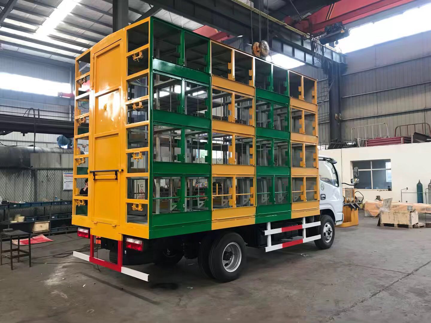 Dongfeng Dolica Bienenfahrzeug