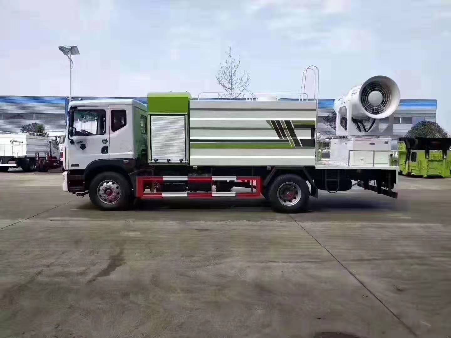 Dongfeng D9 Dolica Mehrzweck Staubabscheider Fahrzeug (12 Kubikmeter)