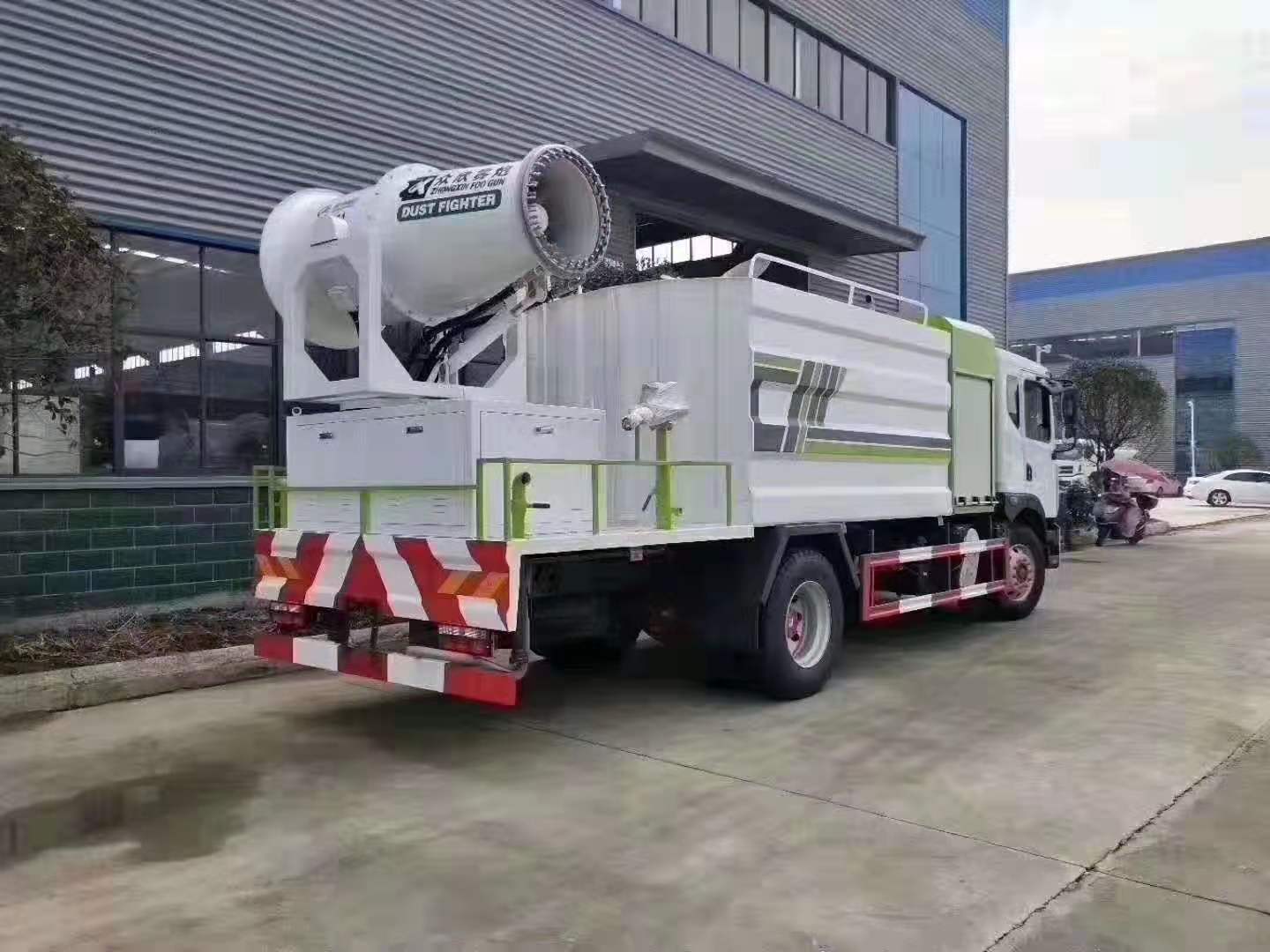 Dongfeng D9 Dolica Mehrzweck Staubabscheider Fahrzeug (12 Kubikmeter)