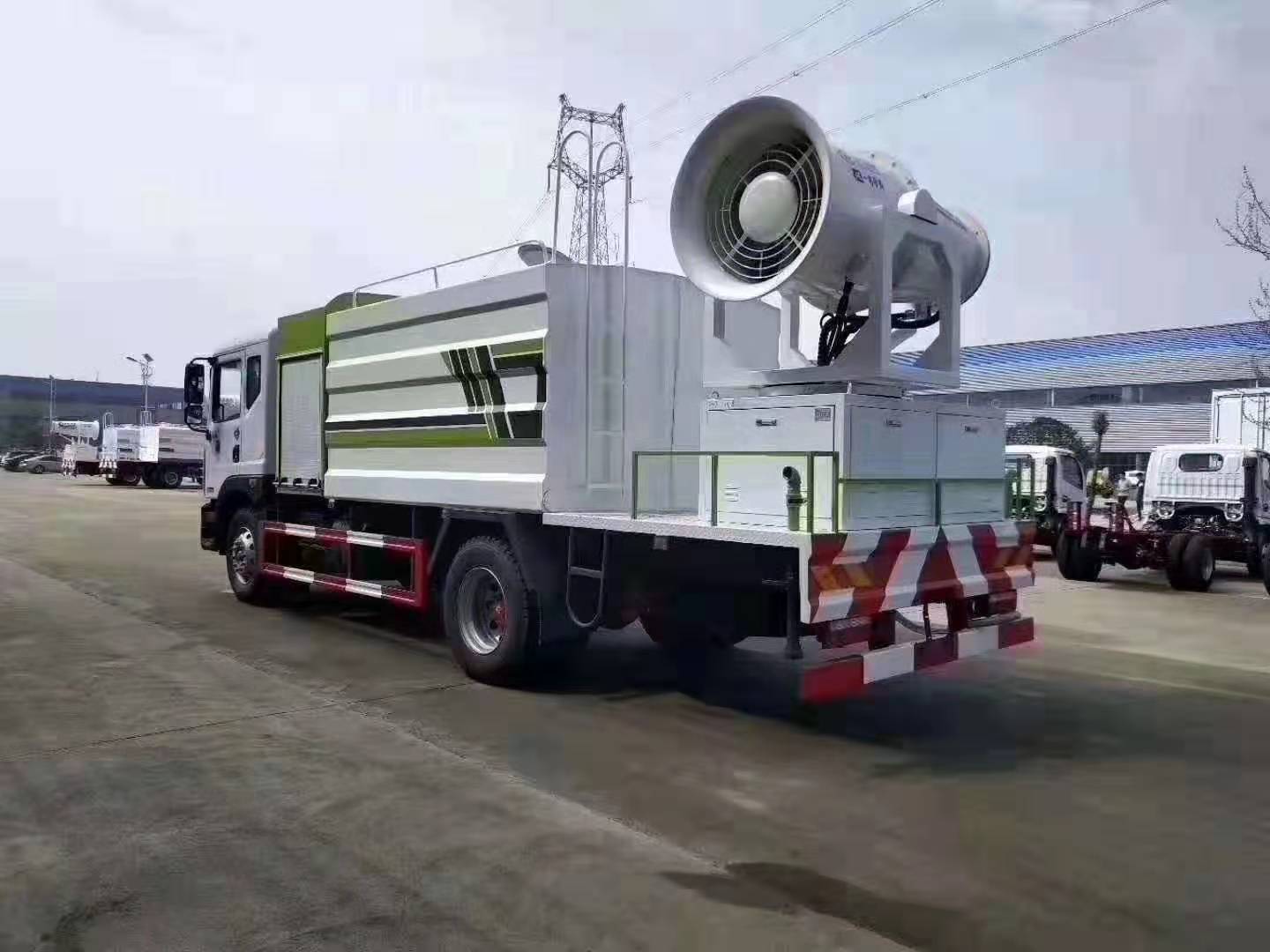 Dongfeng D9 Dolica Mehrzweck Staubabscheider Fahrzeug (12 Kubikmeter)