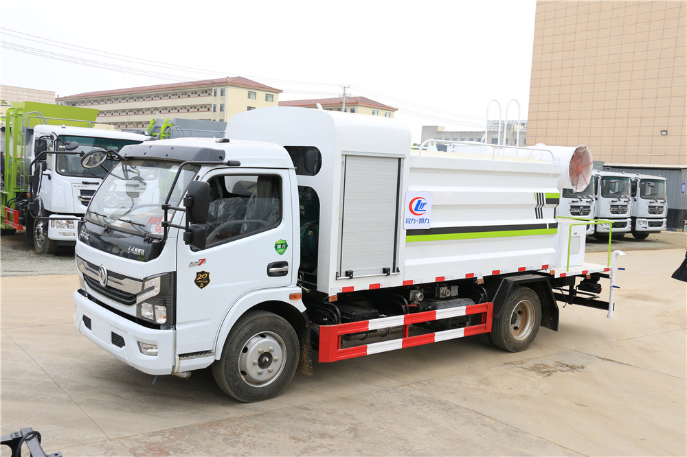Dongfeng Dolica 8-ton Staubverdünnungsfahrzeug