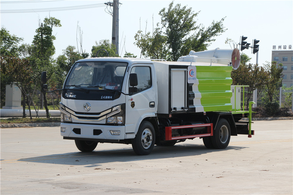 Dongfeng Dolica 4.5-tonnen Staubabscheiderfahrzeug