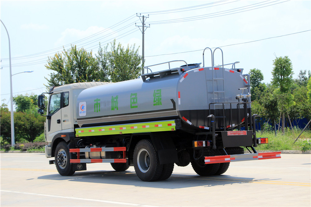 Futian Ruiwo 14-m³ Wasser sprinkler Fahrzeug