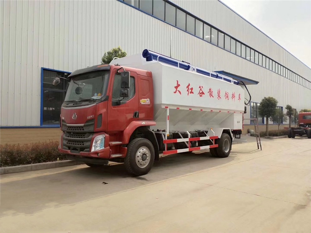 Liu Auto Chonglong [28 Kubik] Bulk Futter Transportfahrzeug