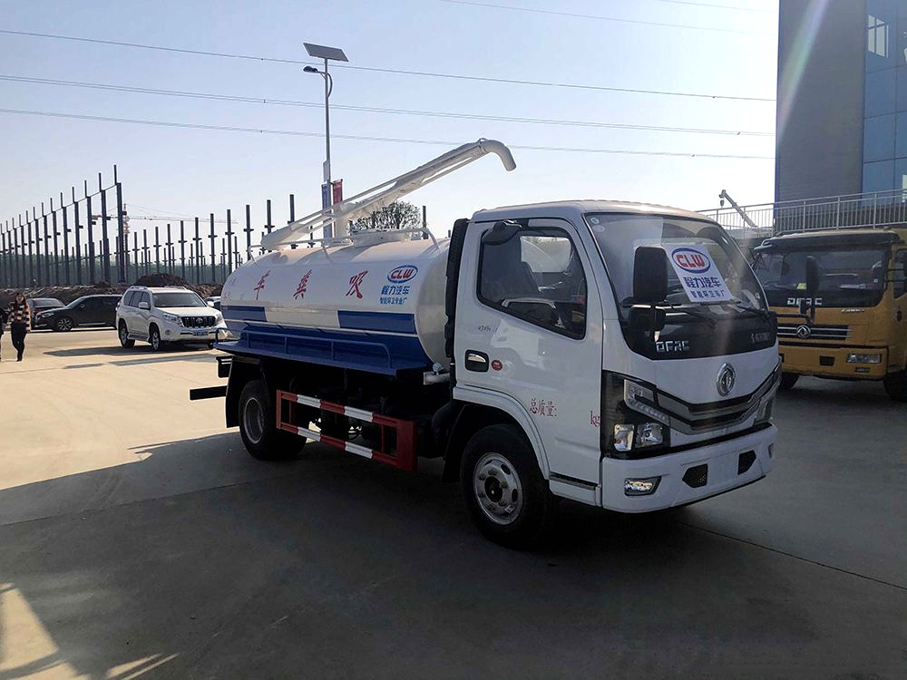 【5 Parteien】 Dongfeng D6 Fäkalsaugwagen