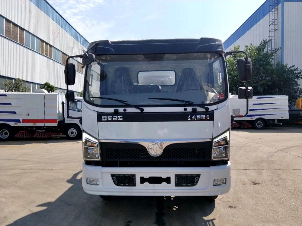 【8 Parteien】 Dongfeng D7 Abwassersammelwagen