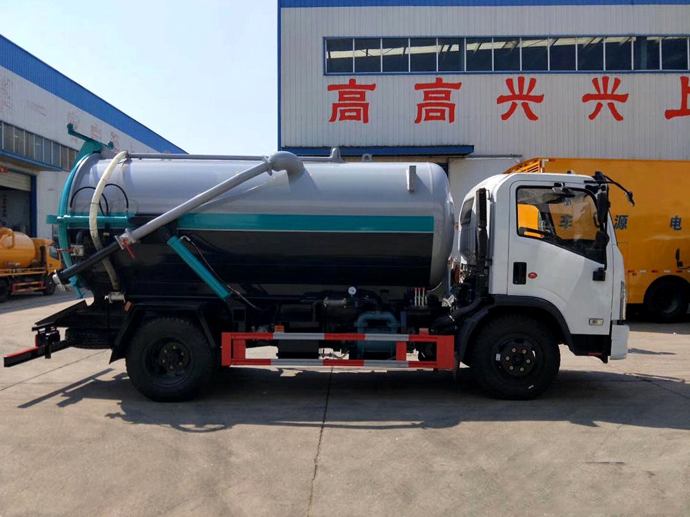 【8 Parteien】 Dongfeng D7 Abwassersammelwagen