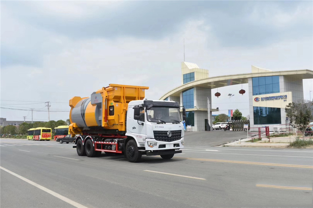 【18 Modelle】 Dongfeng unten montierter hinterer Doppelachslaster mit ausziehbarer Schaufel