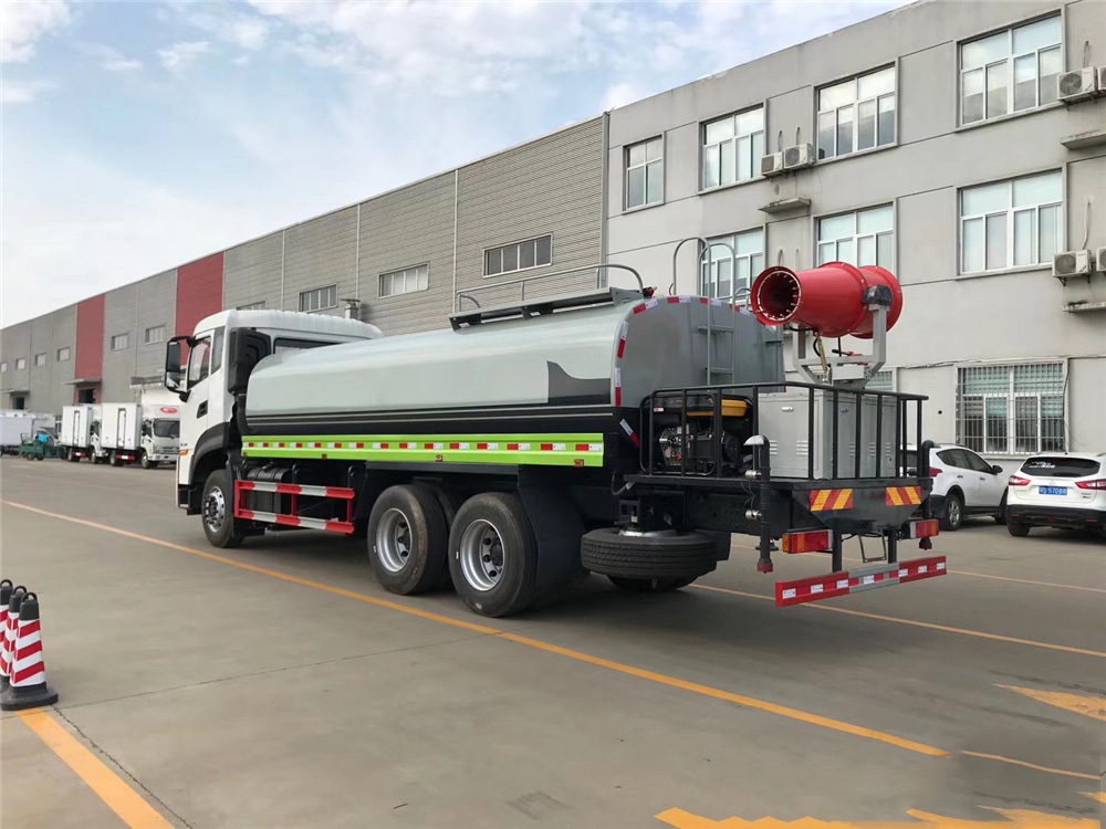 【18 units】 Dongfeng Tianlong hinterachsiges Nebelsprühgerät # 30 - 50 Meter