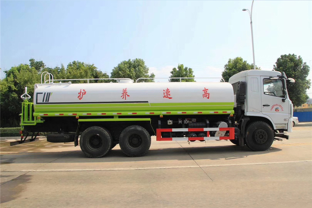 [20 Kubik] Dongfeng untergelegter hinterer Zweirad-Wassertank