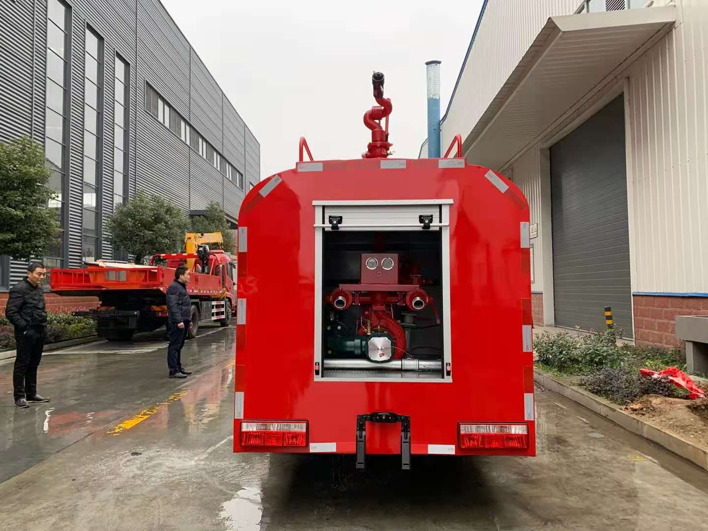 Dongfeng Dolica 4.5-tonnen Brandlöschwassergeschüttet