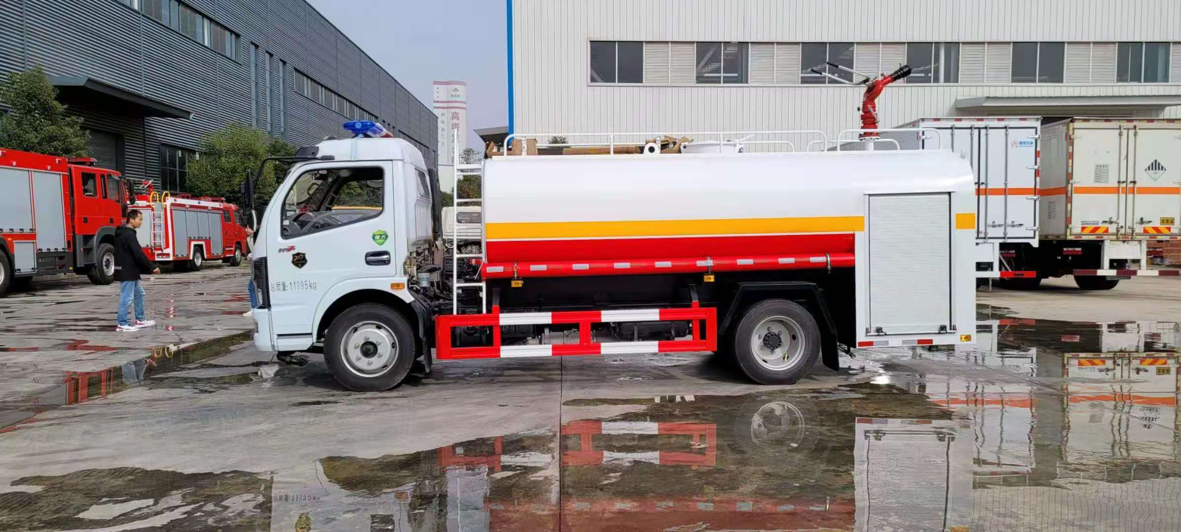 Dongfeng Dolica 8-tonnen Brandlöschwassergeschüttet