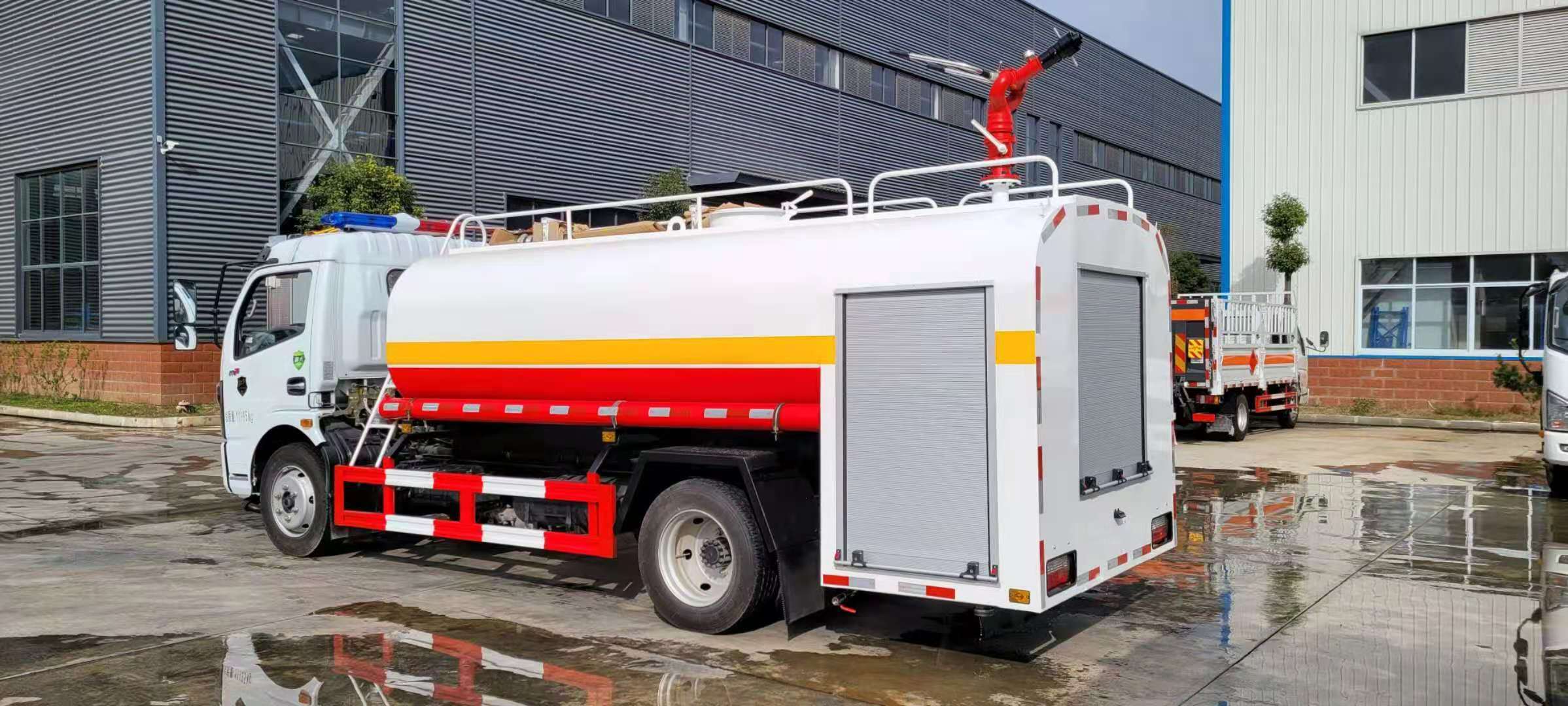 Dongfeng Dolica 8-tonnen Brandlöschwassergeschüttet