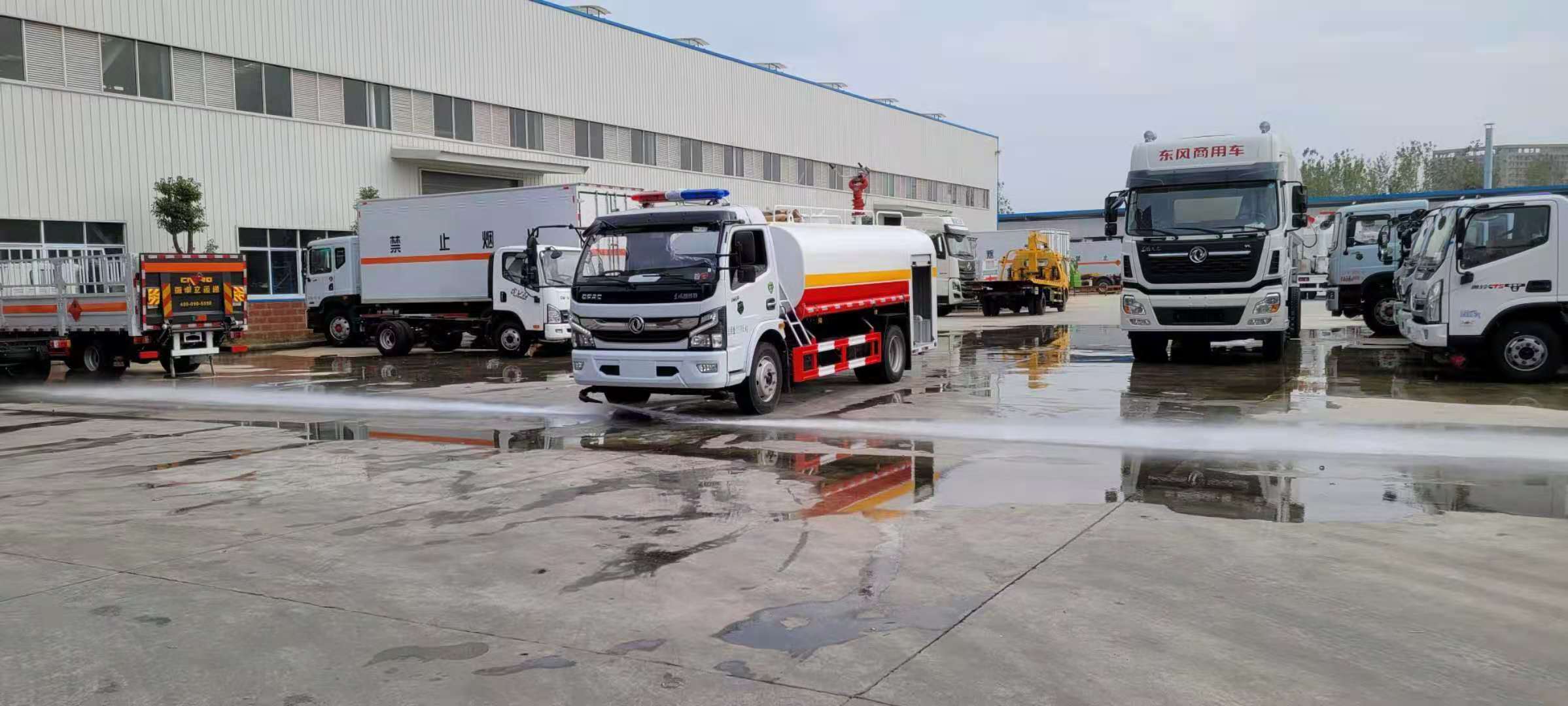 Dongfeng Dolica 8-tonnen Brandlöschwassergeschüttet