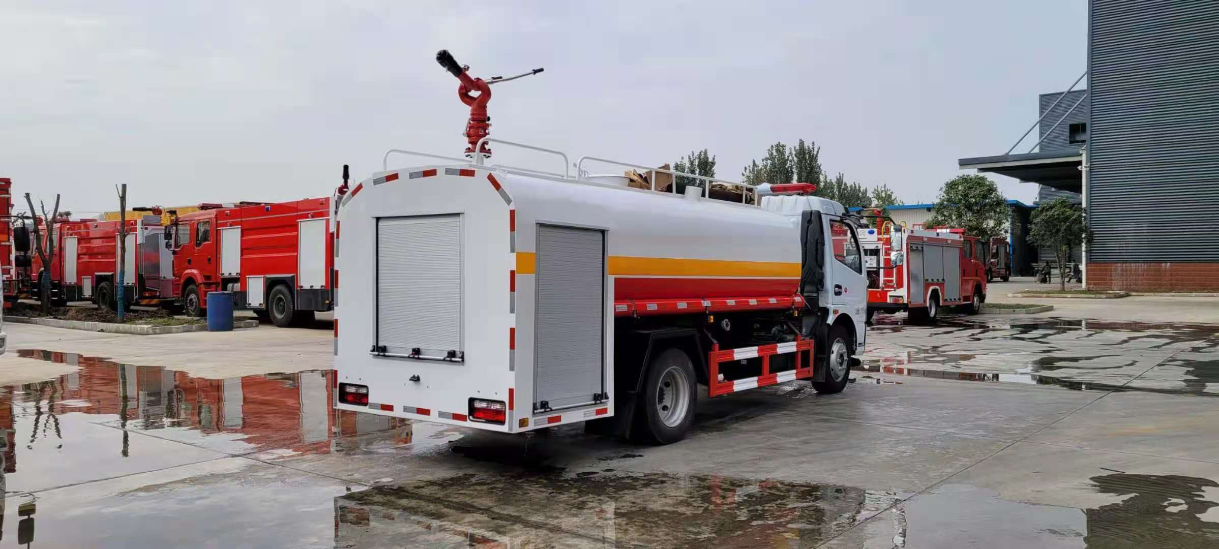 Dongfeng Dolica 8-tonnen Brandlöschwassergeschüttet