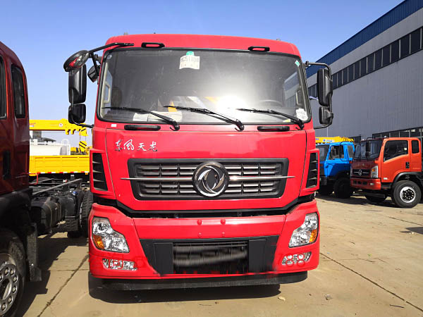Dongfeng Tianlong XCMG gelenkiger 16-ton LKW-betonter Kran