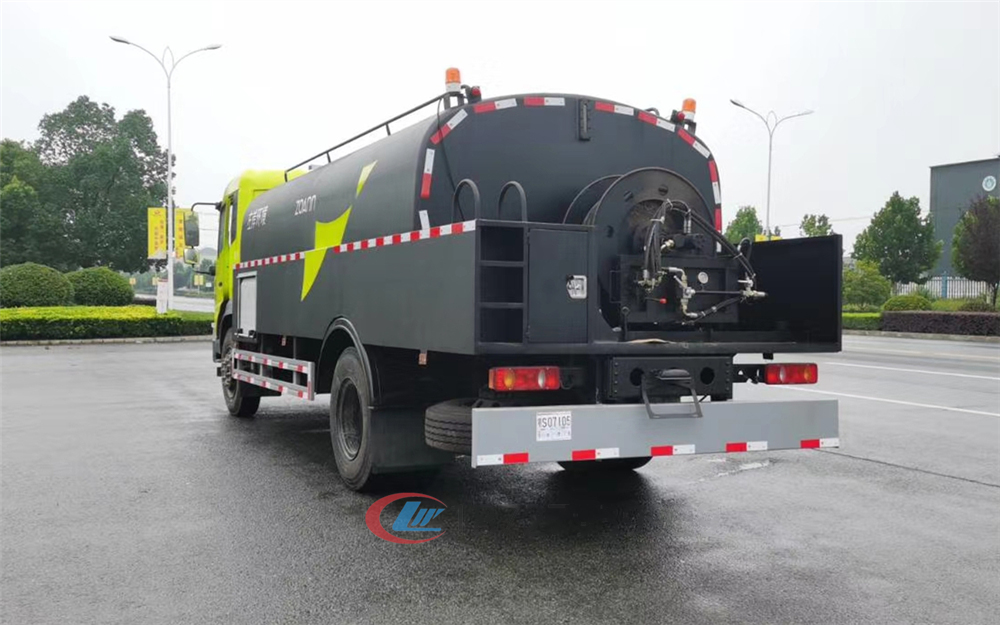 Tianjin 12-Fach Kanalreinigungs- und Desinfektionswagen