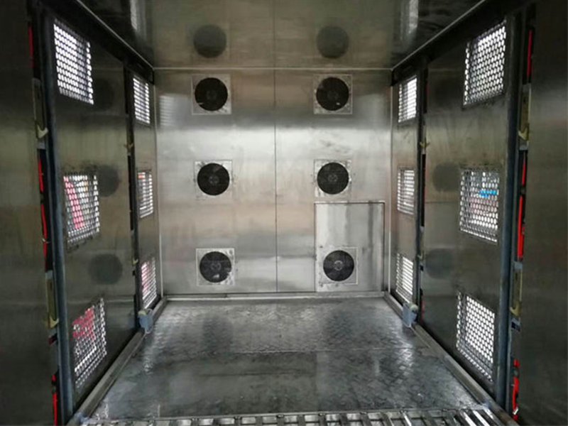 Futian OMC Poultry Transport Vehicle in Deutsch