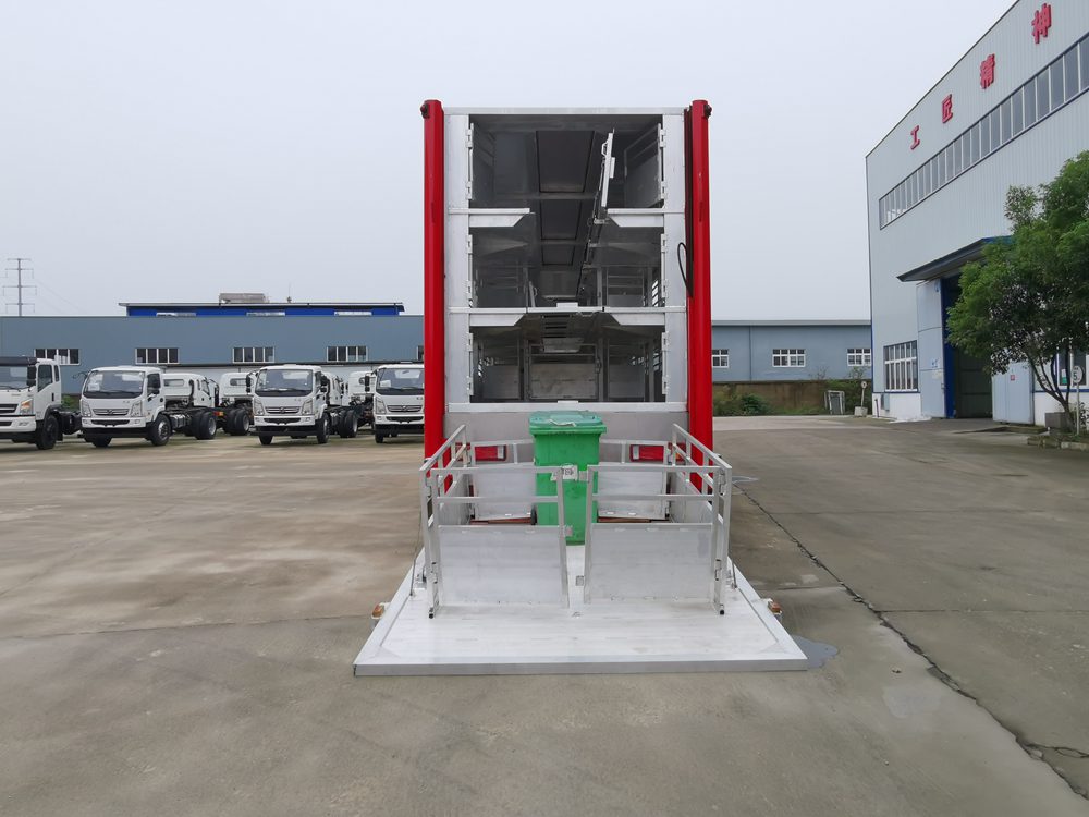 Dongfeng Tianlong Aluminiumlegierung Viehtransportfahrzeug