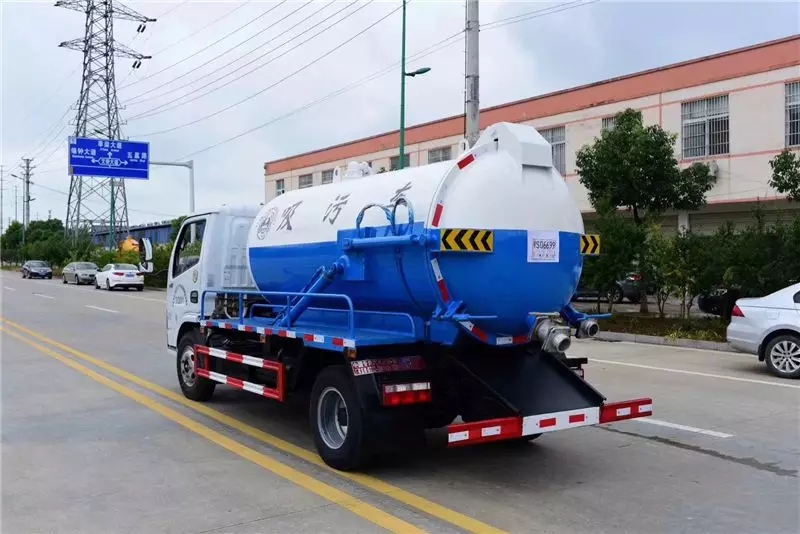 Dongfeng Dolica 5-ton Abwassersaugwagen