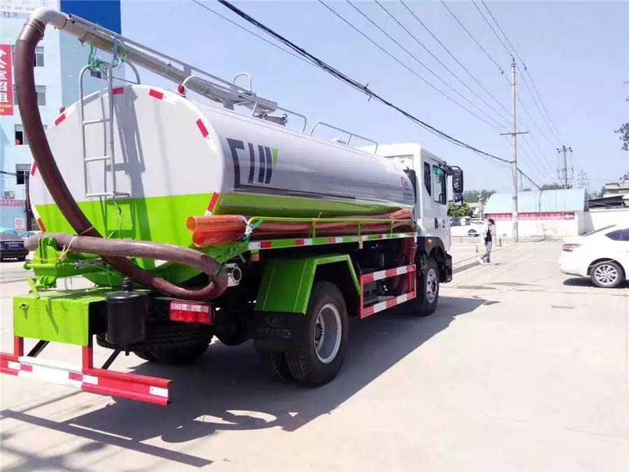 Dongfeng D9 10-ton Abwassersaugwagen