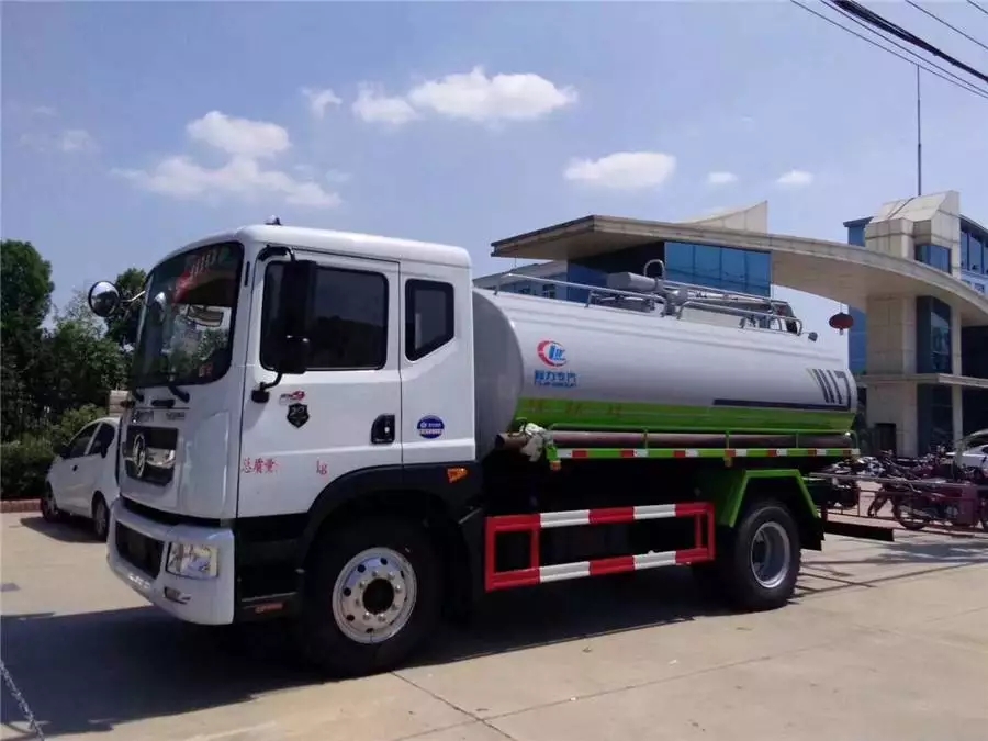 Dongfeng D9 10-ton Abwassersaugwagen