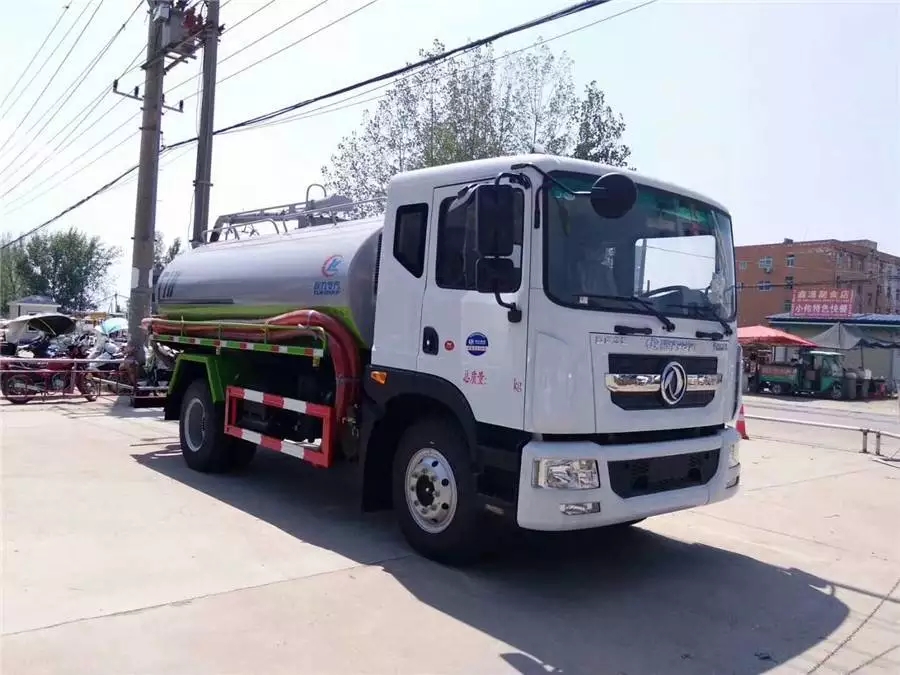 Dongfeng D9 10-ton Abwassersaugwagen