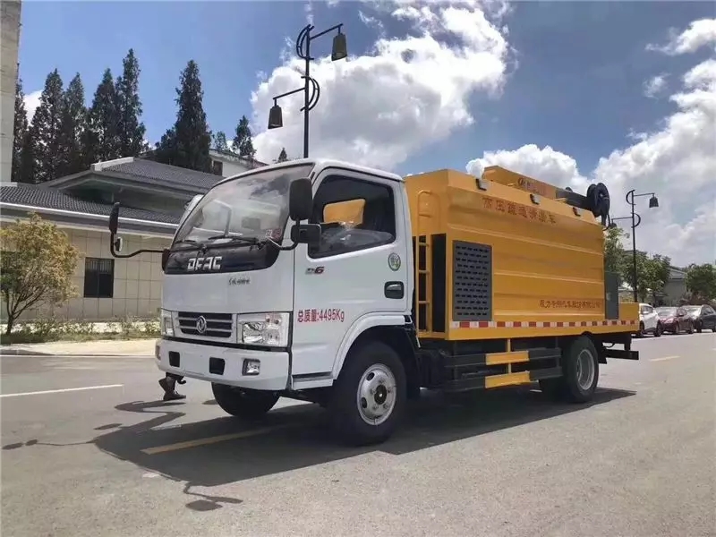 Dongfeng Stadt Abwasserpipeline Hochdruckreinigungs- und Schlickbeseitigungsfahrzeug