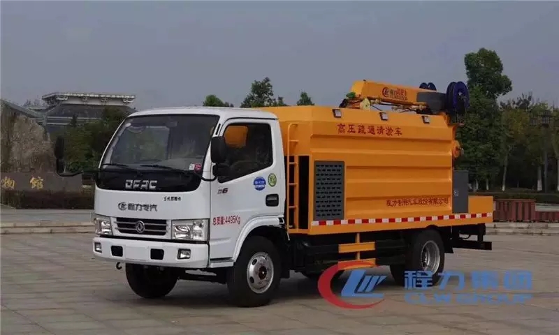 Dongfeng Stadt Abwasserpipeline Hochdruckreinigungs- und Schlickbeseitigungsfahrzeug
