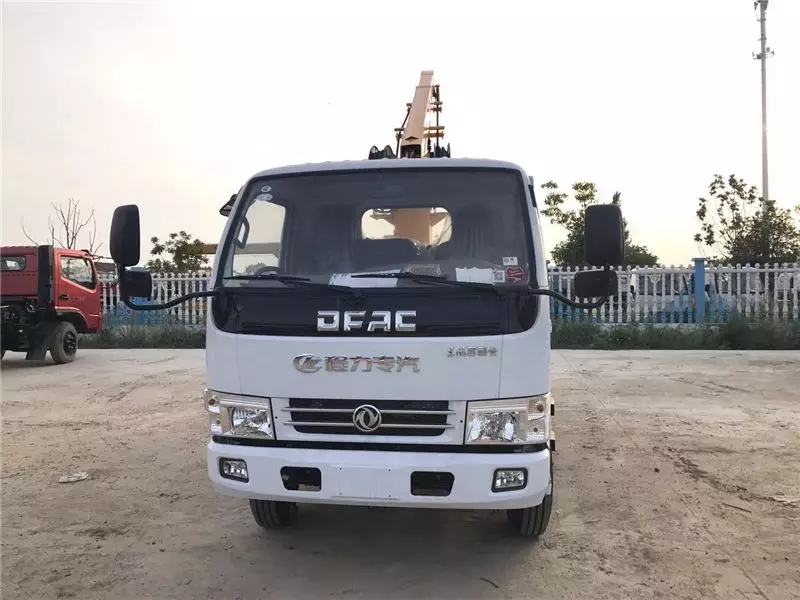 Dongfeng Dolica Grabungsfahrzeug und Schlammtransportfahrzeug