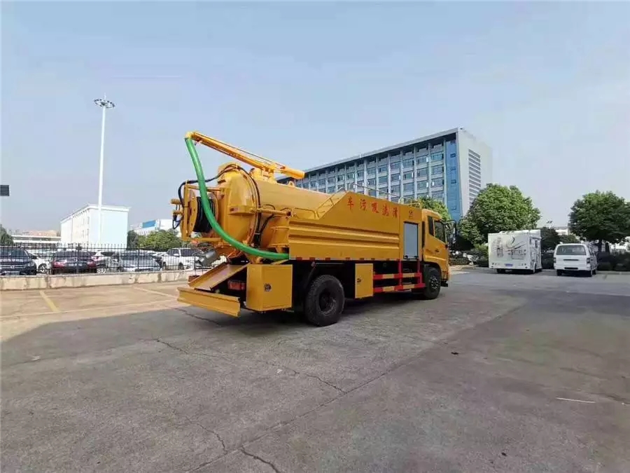 Dongfeng Tianjin 12-m³ Reinigung und Schmutzwassersaugfahrzeug