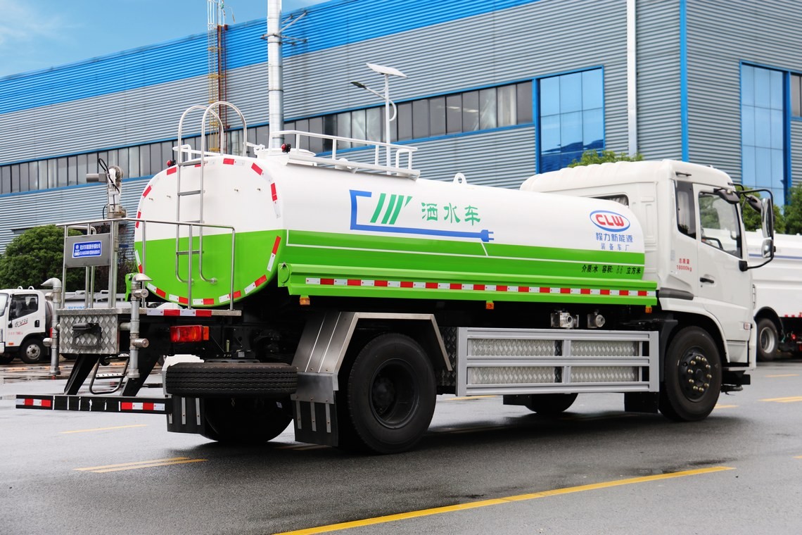 Dongfeng Tianjin 10-kubikmeter voll elektrischer Wasser-sprühender Lastkraftwagen