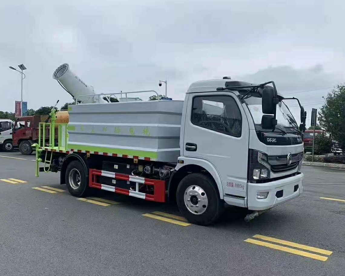 Dongfeng Kaituo Elektro-Staubabscheidefahrzeug mit vollem Elektroantrieb
