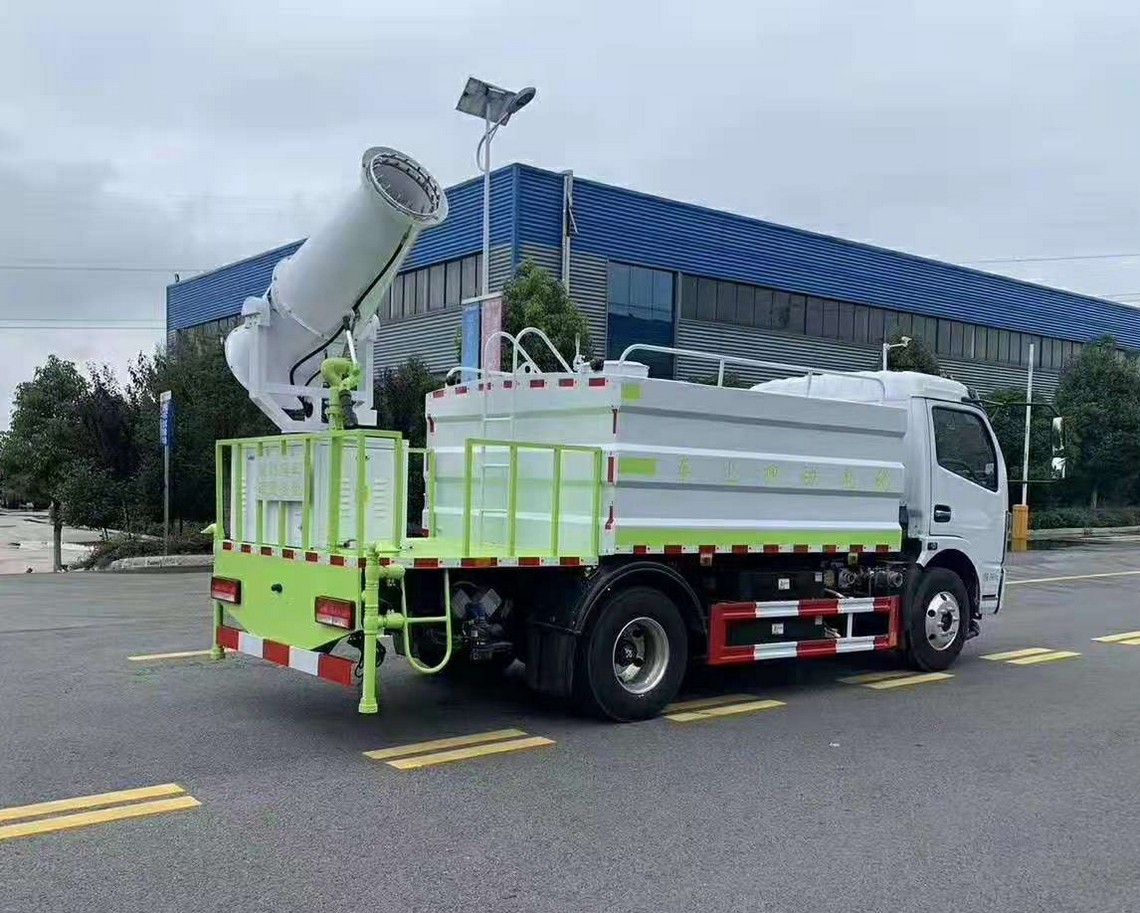 Dongfeng Kaituo Elektro-Staubabscheidefahrzeug mit vollem Elektroantrieb