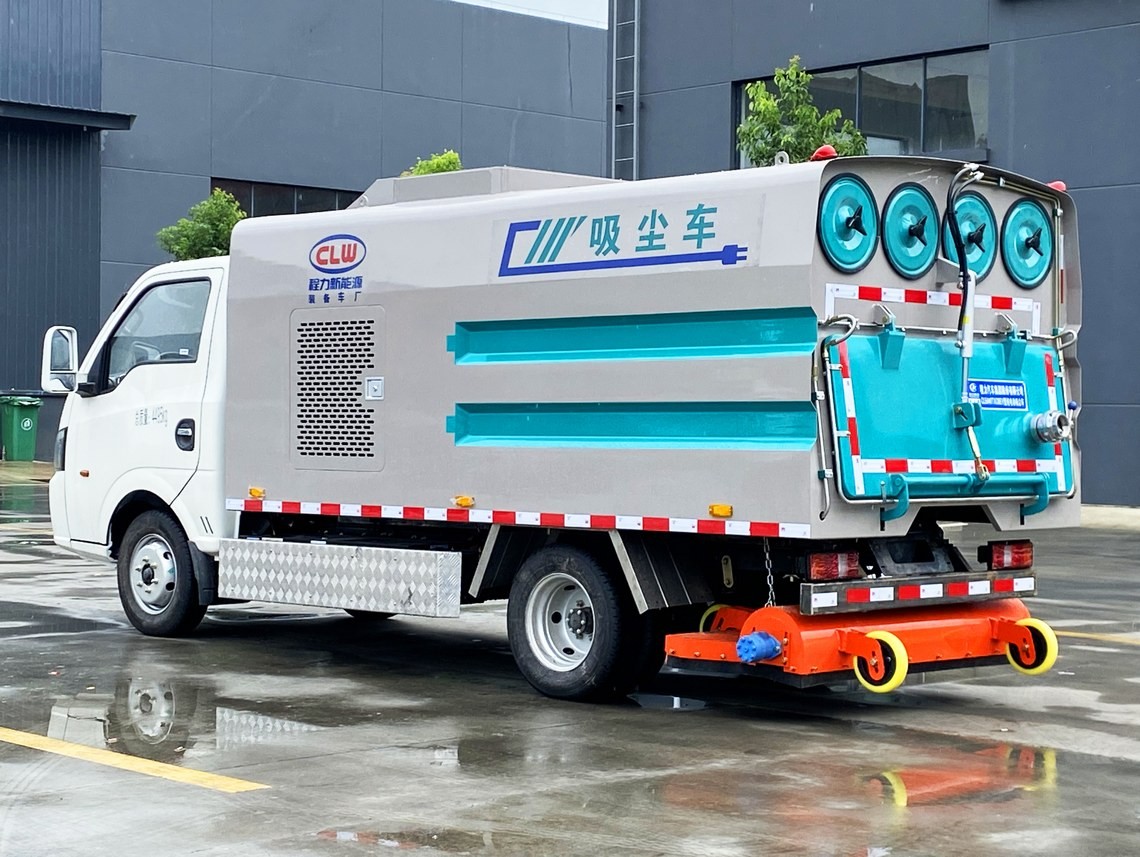 Dongfeng Huashen 3,5 Kubikmeter voll elektrischer Staubsaugerwagen
