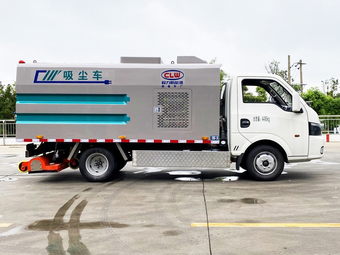 Dongfeng Huashen 3,5 Kubikmeter voll elektrischer Staubsaugerwagen