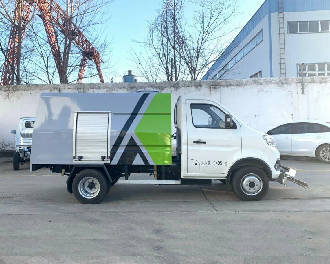 2-ton Dongfeng voll elektrischer Straßensauger